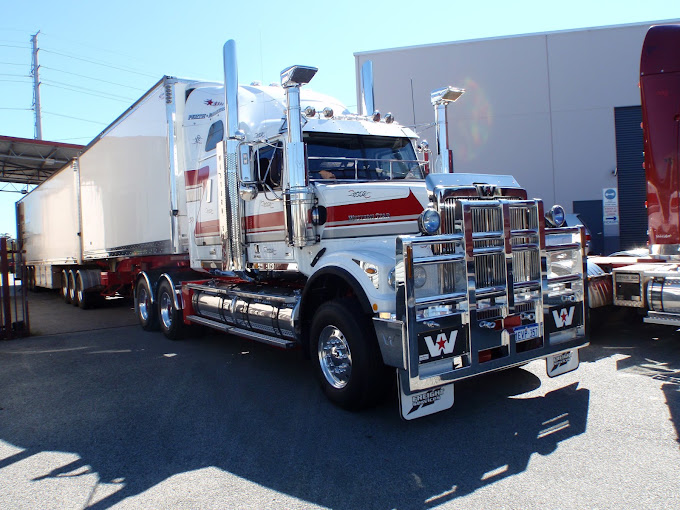 Western Freight Services fleet operations
